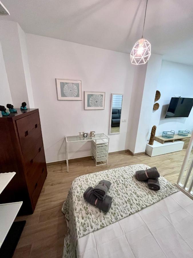 Gatu Villa Paraguay , Preferente Mayores 25 Anos Y Familias Cádiz Eksteriør bilde