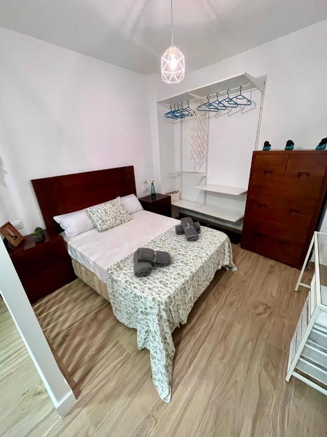 Gatu Villa Paraguay , Preferente Mayores 25 Anos Y Familias Cádiz Eksteriør bilde