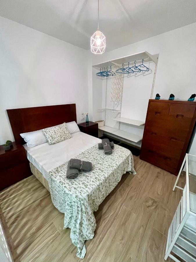 Gatu Villa Paraguay , Preferente Mayores 25 Anos Y Familias Cádiz Eksteriør bilde